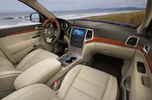 jeepgcherokee2011interior